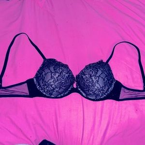 Victorias Secret Black Lace Double Push Up Bra 🖤 SIZE 34B